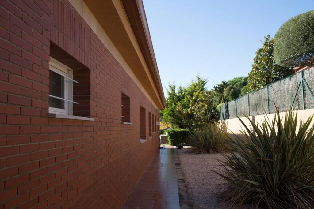 Casa Bella Con Piscina Villa Caldes De Montbui Buitenkant foto