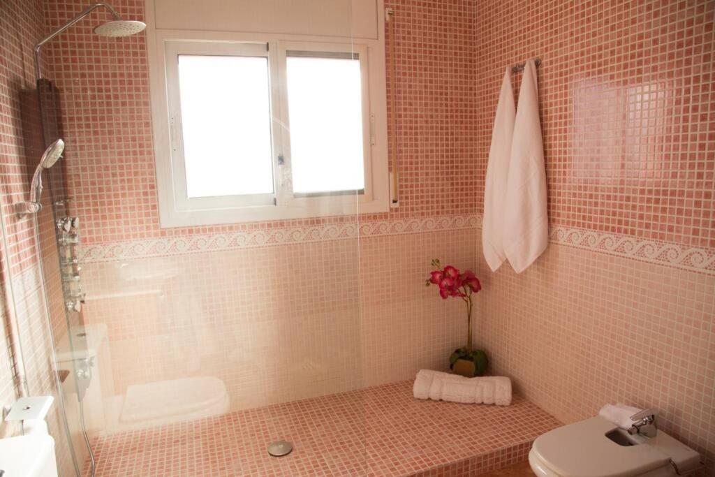 Casa Bella Con Piscina Villa Caldes De Montbui Buitenkant foto