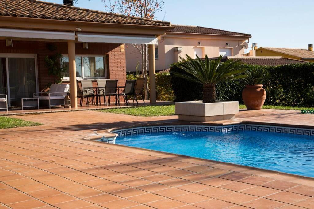 Casa Bella Con Piscina Villa Caldes De Montbui Buitenkant foto